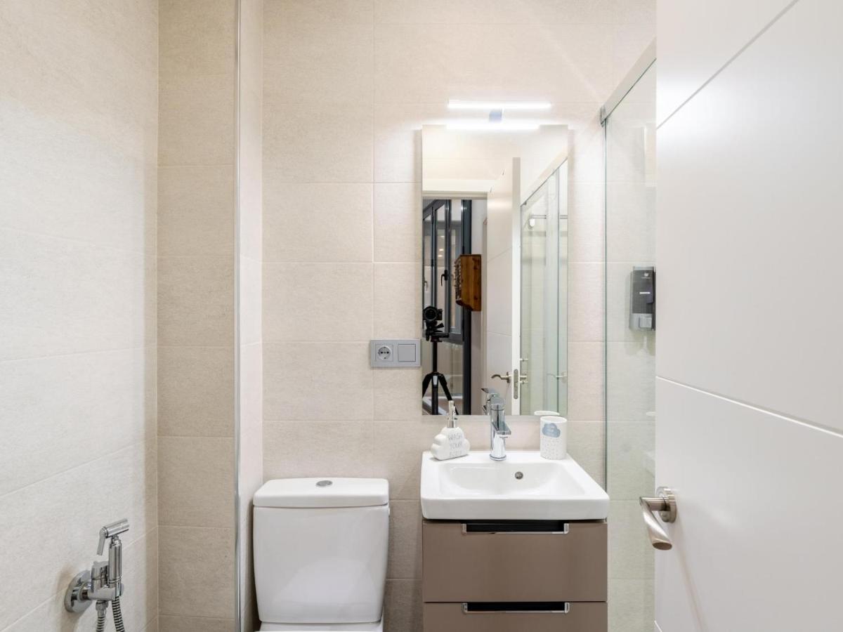 Holi-Rent Padre Manjon Apartment Seville Exterior photo